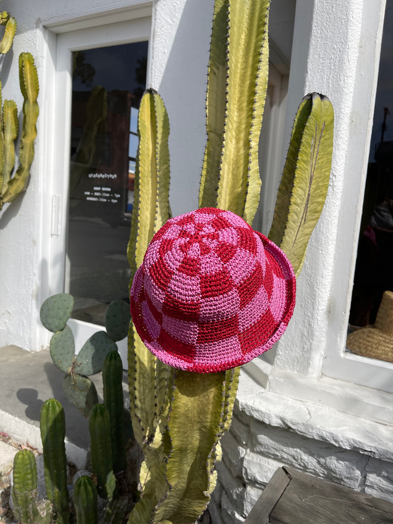 Luna Straw Pink & Red Bucket Hat